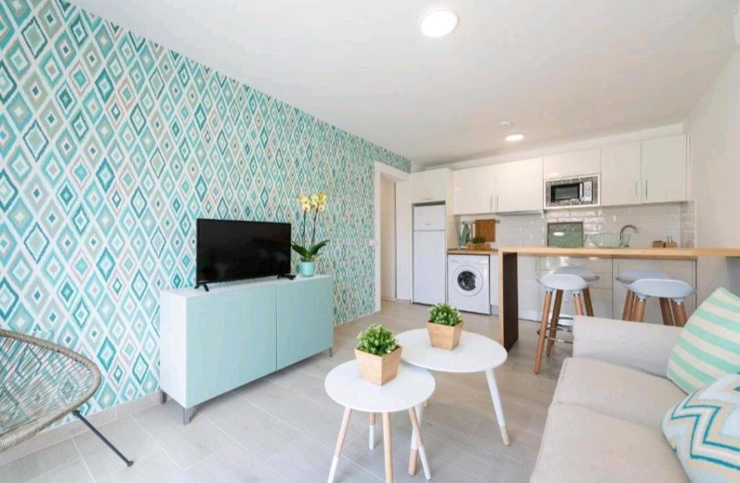 2 Bedroom Aguamarina * Maspalomas (Gran Canaria)