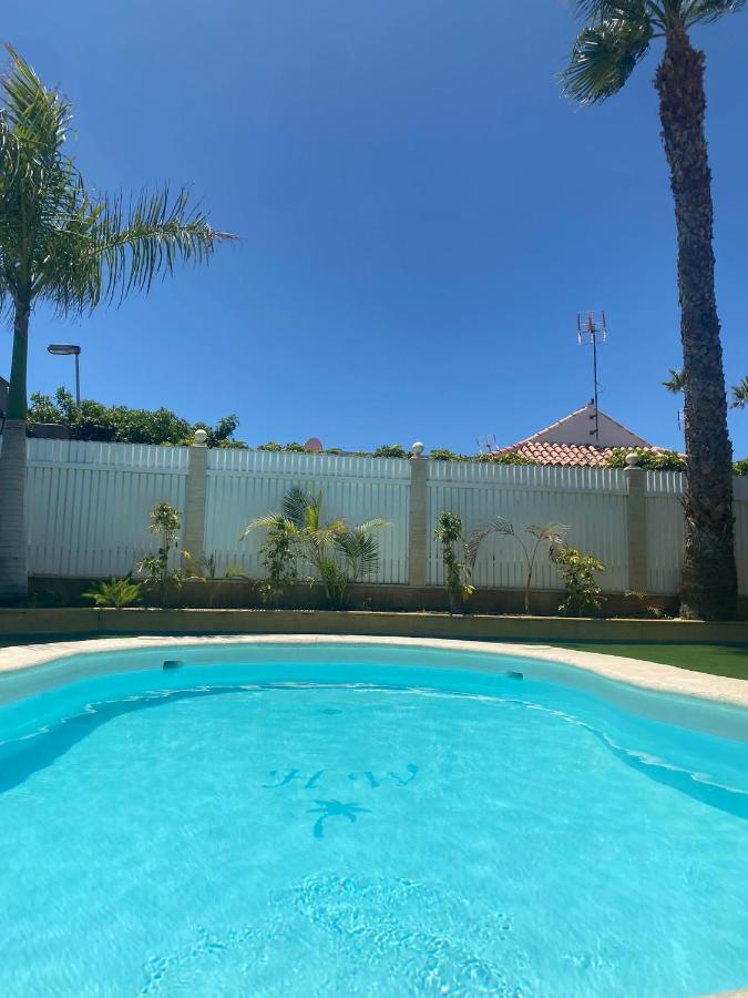 Villa World