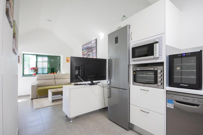 Holiday home Charming With Private Garden *
