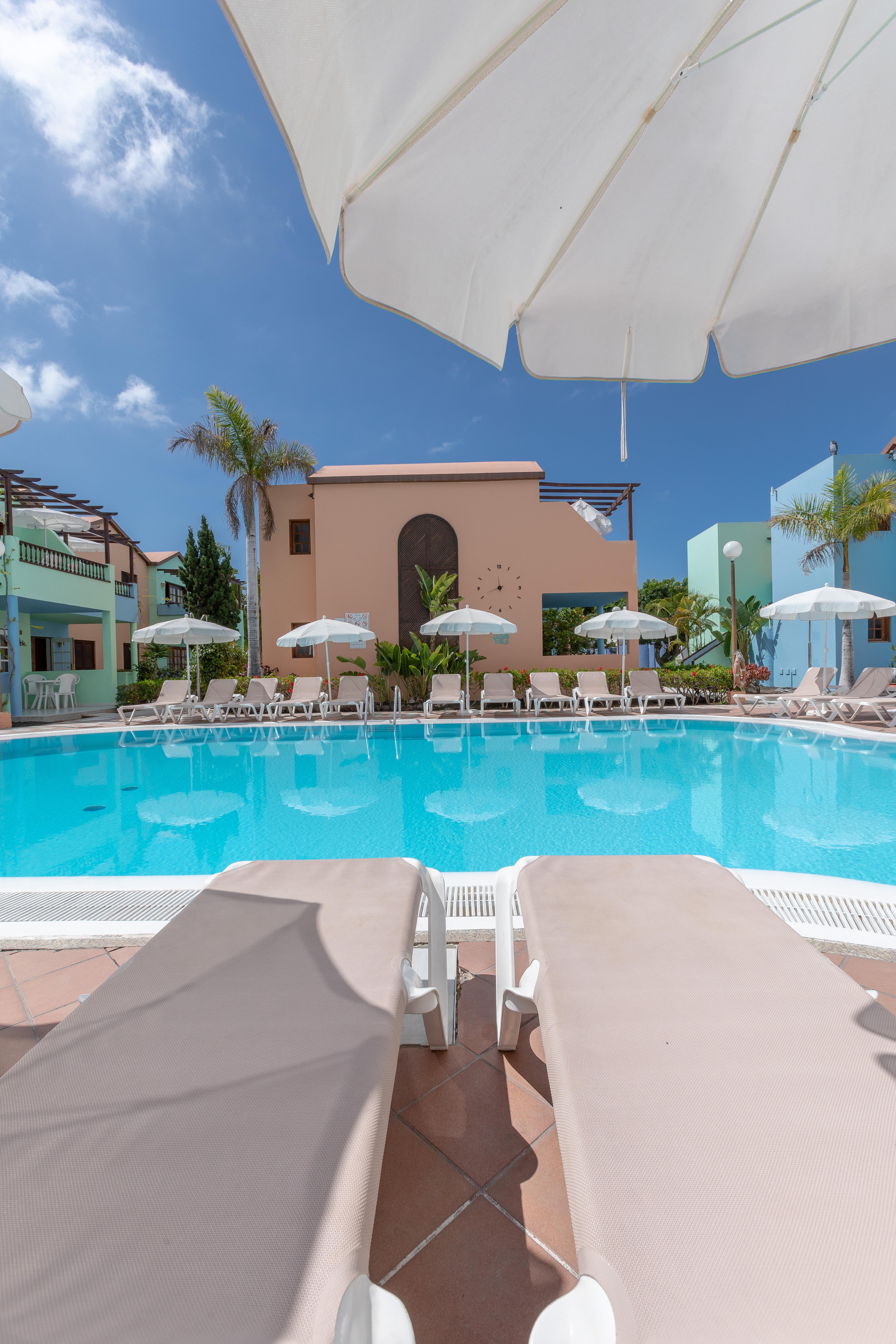 Club Vista Serena Aparthotel 3*