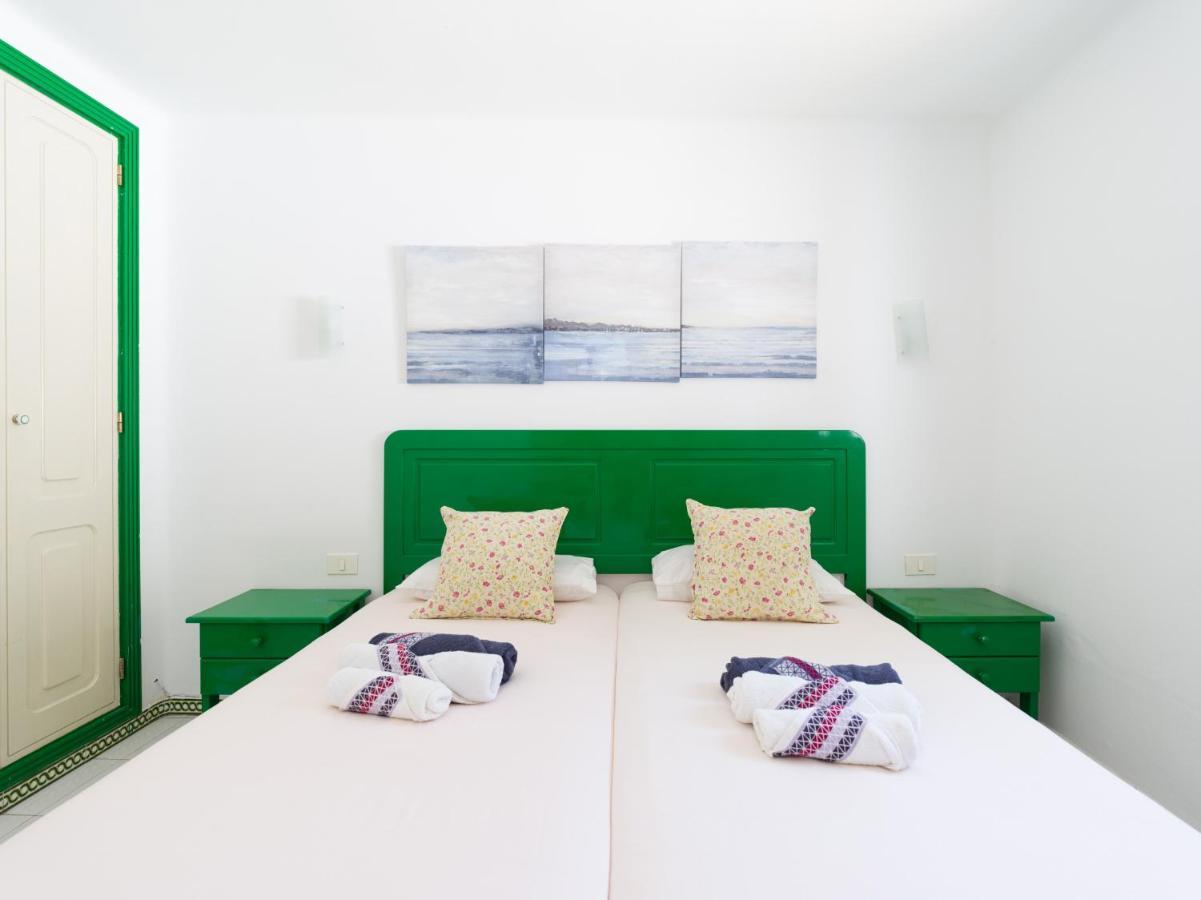 Homeforguest Bungalow Vista Golf Con Terraza Y Piscina Ferienhaus *
