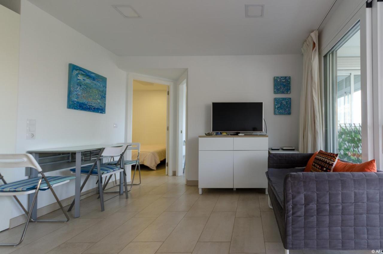 With Direct Sea Promenade Access Apartment *