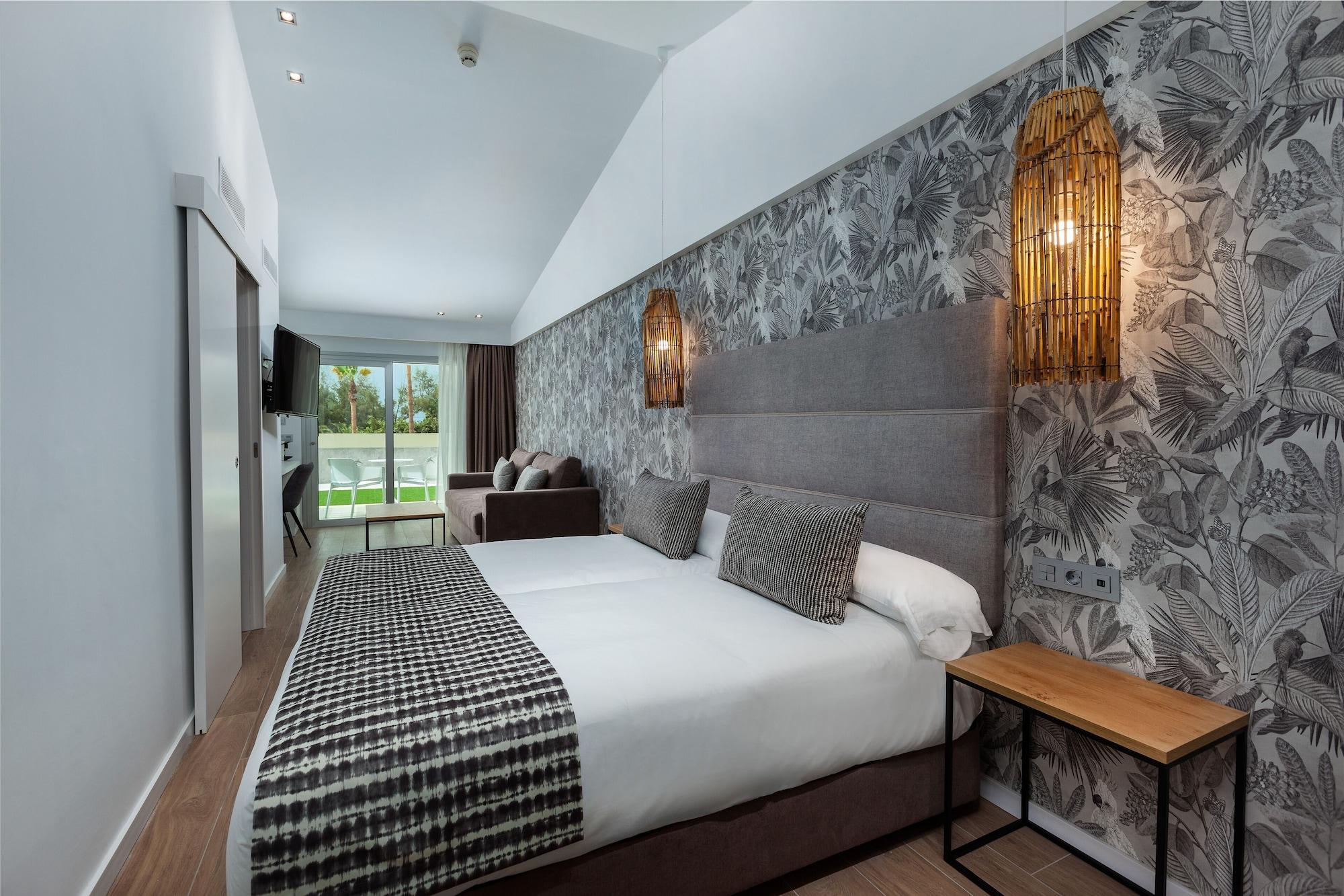 Kumara Serenoa By Lopesan Hotel 4*
