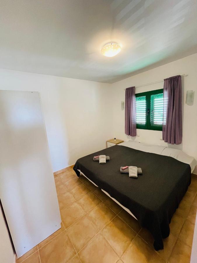 2 Bedroom Top Located In Playa Del Ingles *