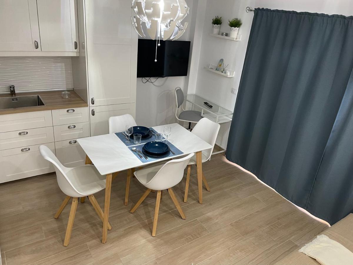 San Agustin Seaview Blue Apartment