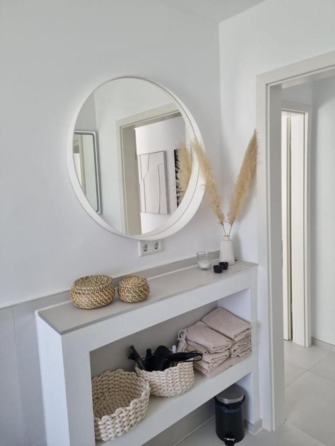 Sun Club P65 Premium Holiday home