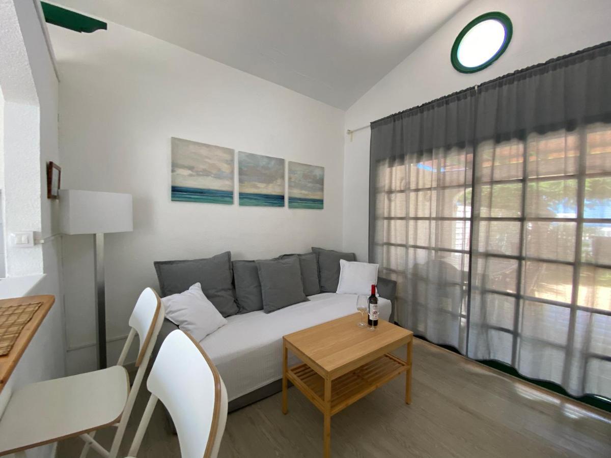 Einstein Apartment *