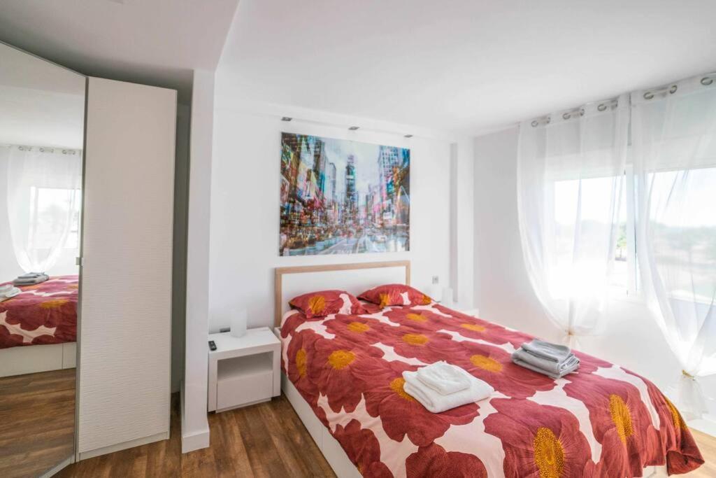 Apartamento Loft Avenida Tirajana Parking Appartement *