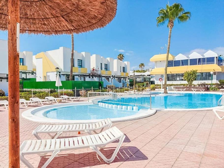 Bungalow Andrea Con Piscina Comunitaria Relax Maspalomas (Gran Canaria)