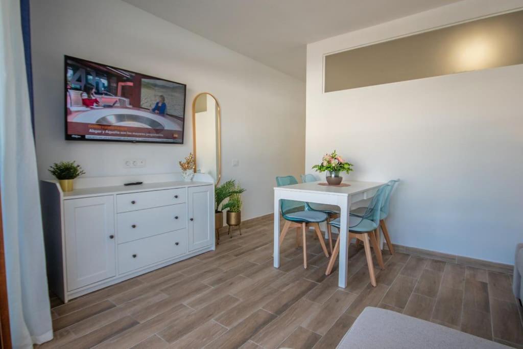 Apartamento Europa 400 *