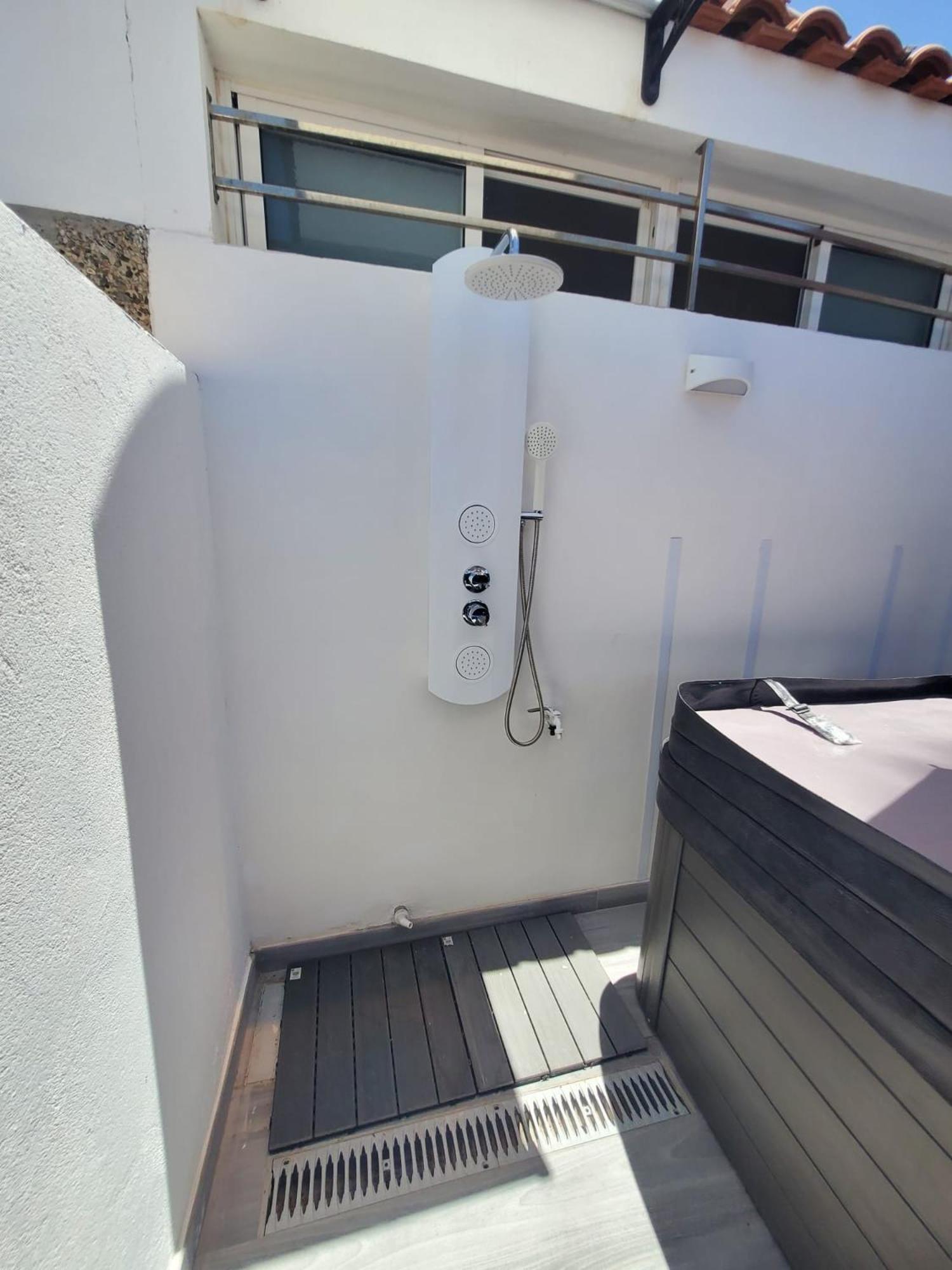 Luxury With Privacy And Jacuzzi Chalet Maspalomas (Gran Canaria)