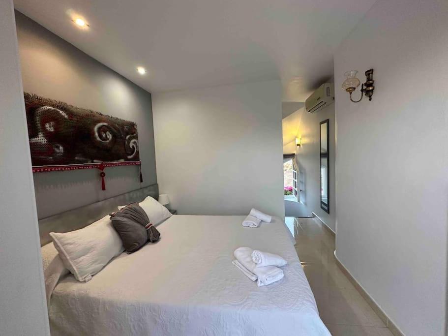 Sunset Apartment