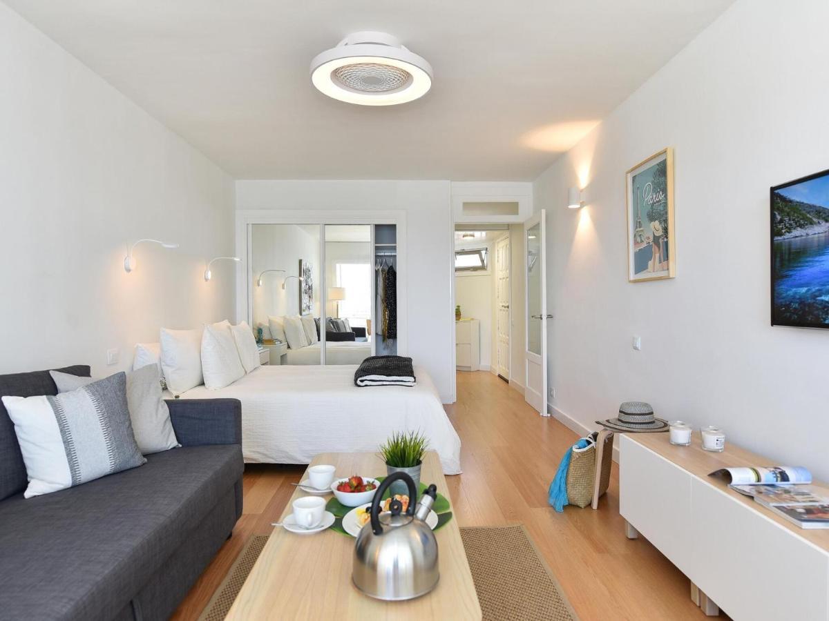 Nice With Balcony Apartment