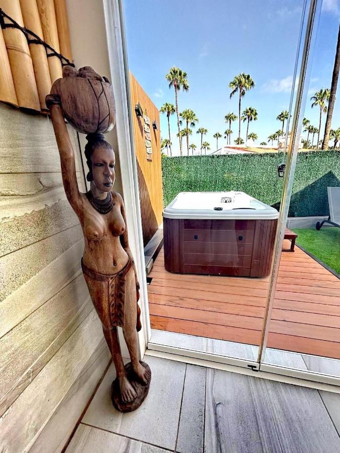 Afrika Con Jacuzzi