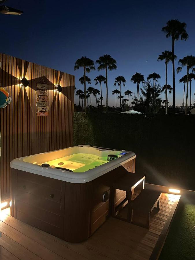 Afrika Con Jacuzzi Maspalomas (Gran Canaria)