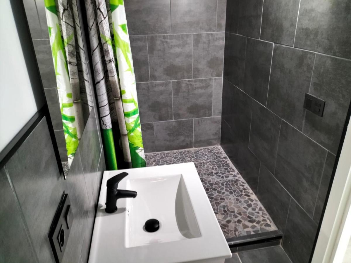 Guest house Vv Buganvillas Maspalomas - Cocina Y Con Banos Privados