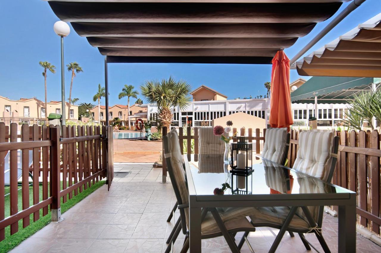 Place Oasis Luxury Pool Apartment