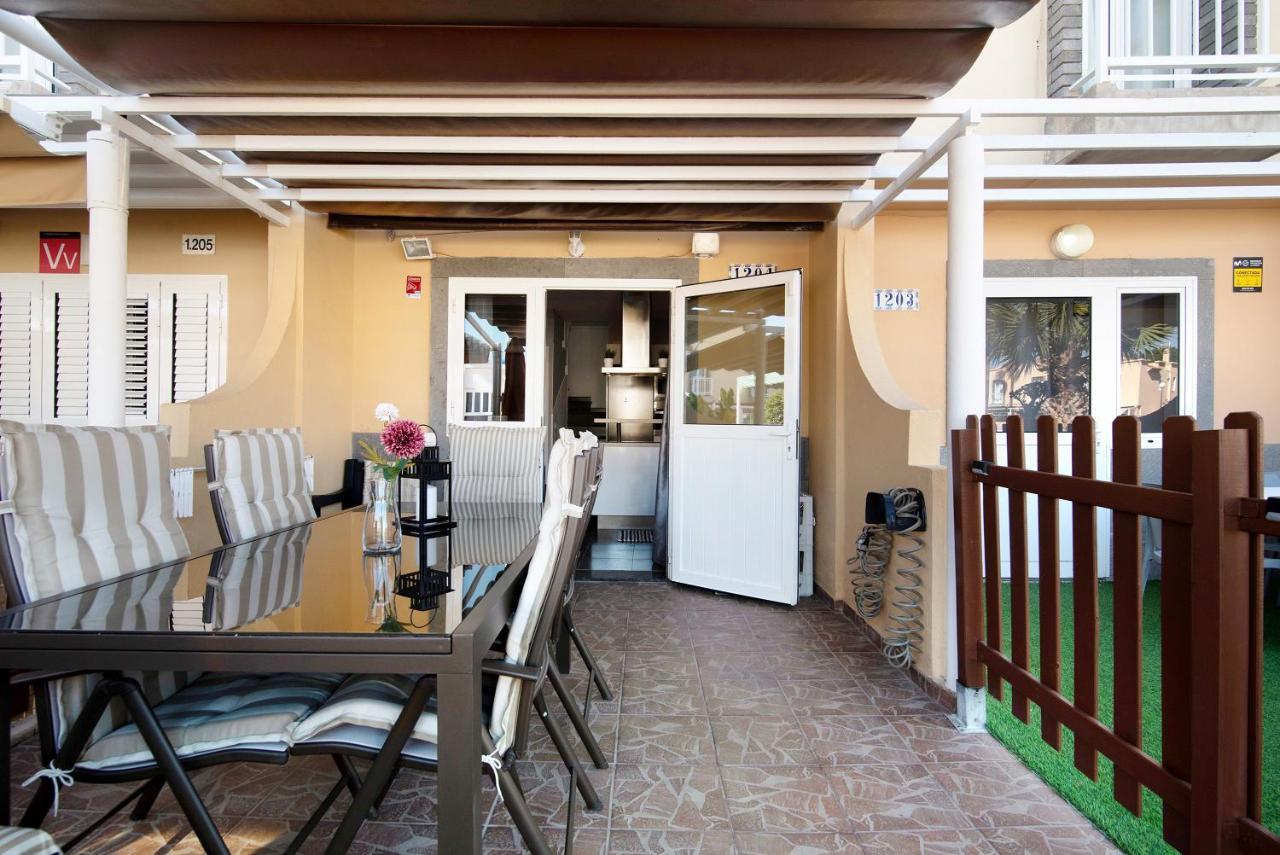 Huoneisto Place Oasis Luxury Pool *
