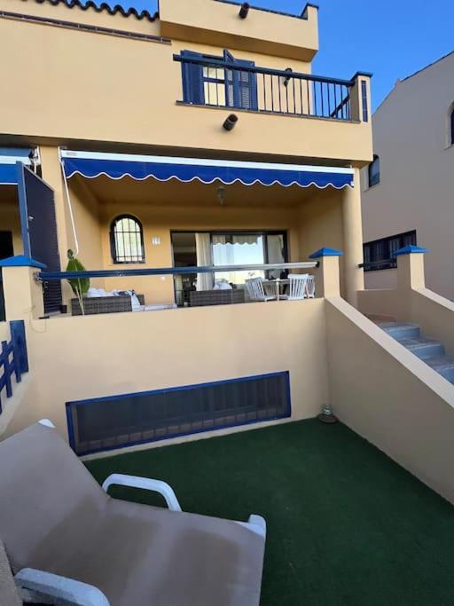 Triplex Meloneras-amplio,soleado Holiday home
