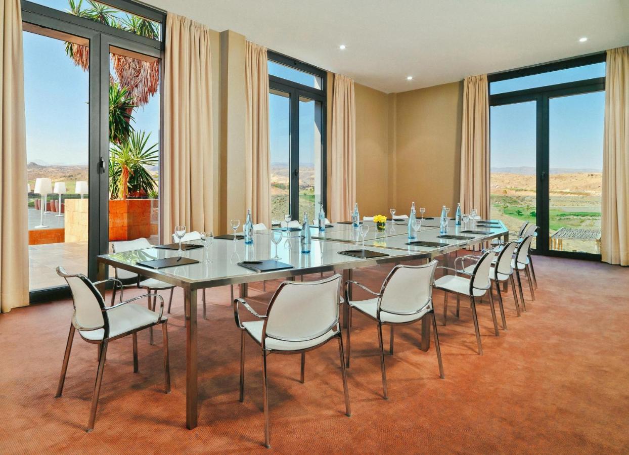 Salobre & Serenity Hotel