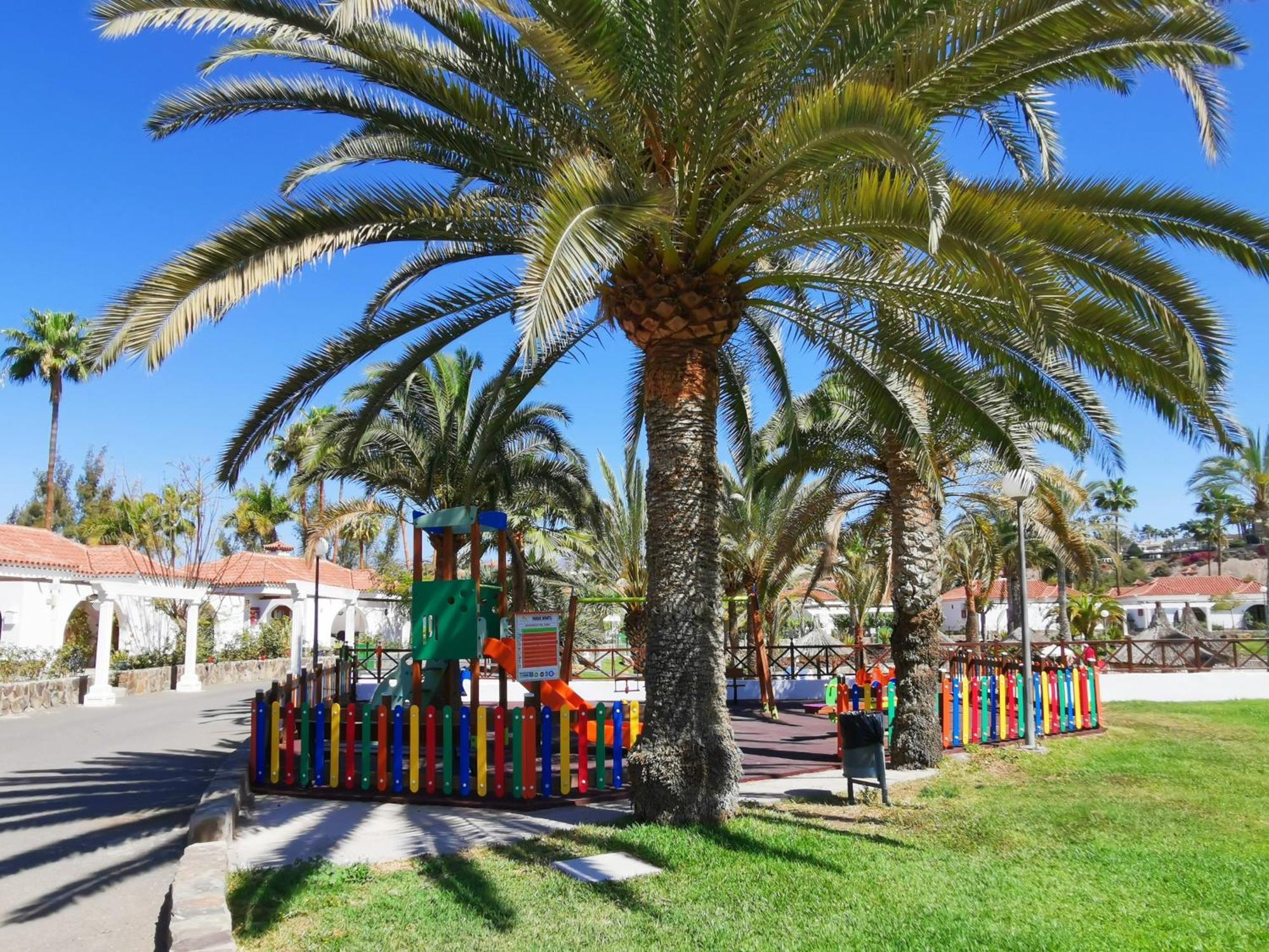 Loma-asunnot Parque Golf 9 By Pride