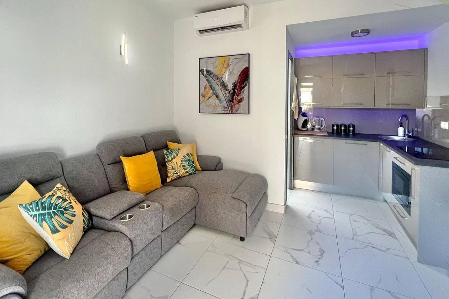 Modern Bungalow Capri Maspalomas Holiday home