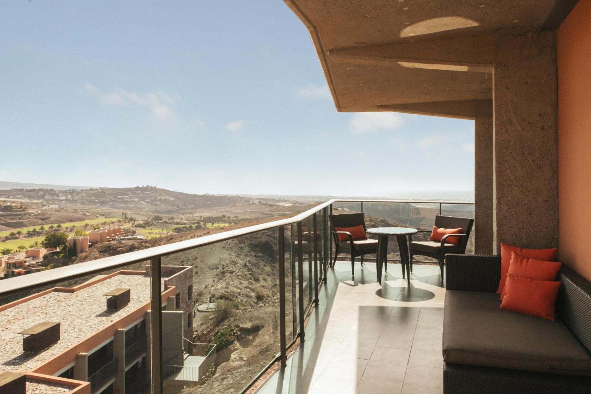 Salobre & Serenity Hotel 5*