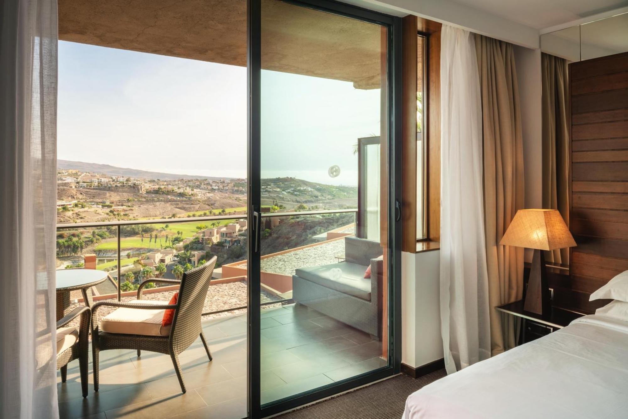 Salobre & Serenity 5*