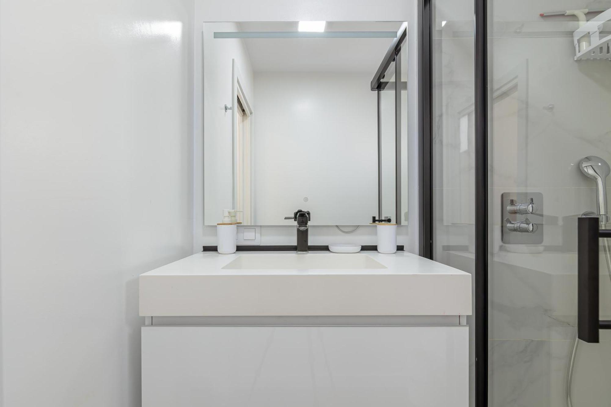 Alessandra, Your Private Garden! Apartment *