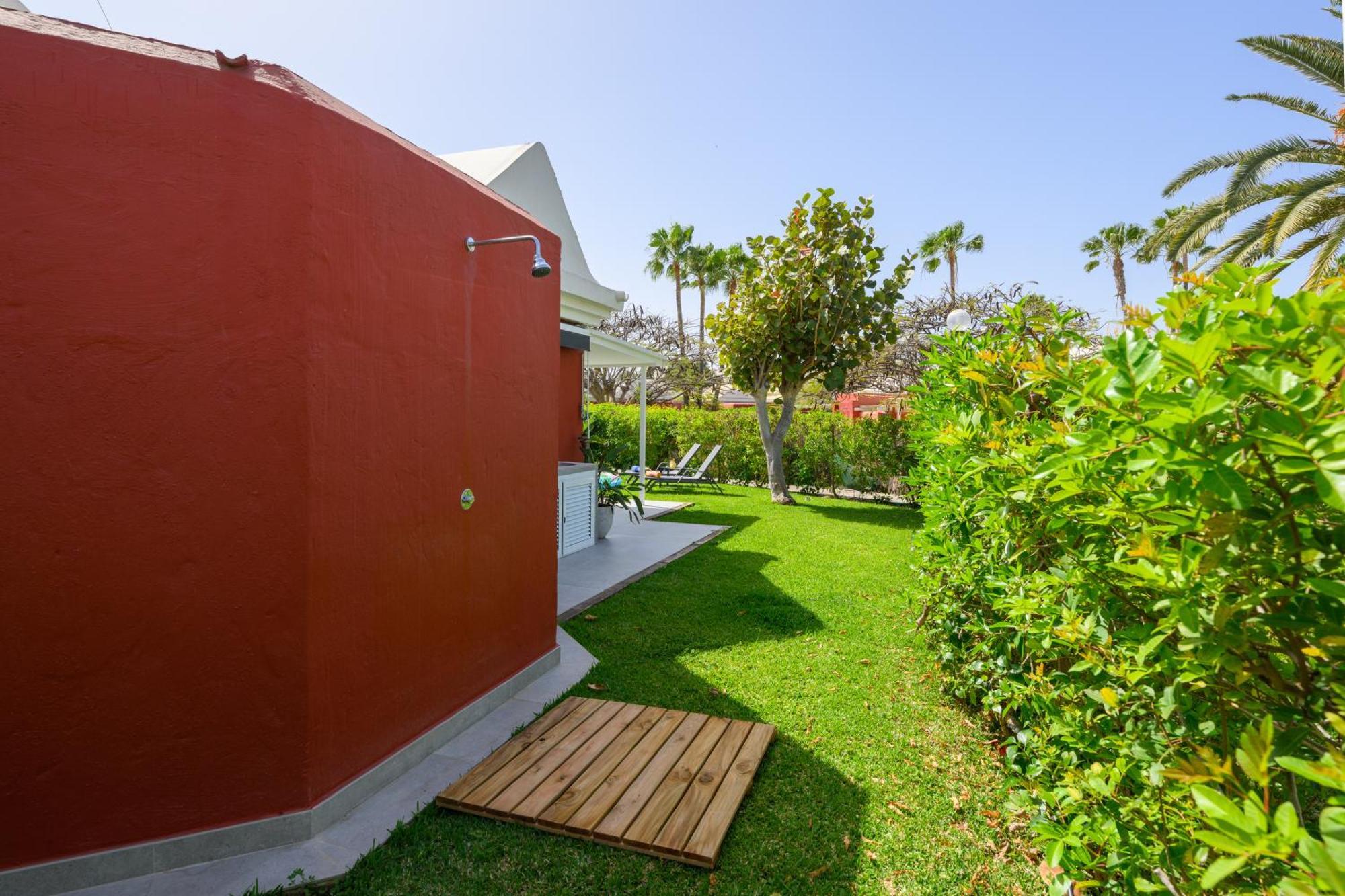 Guerrero - Terraza Y Acceso A Piscina Comun *