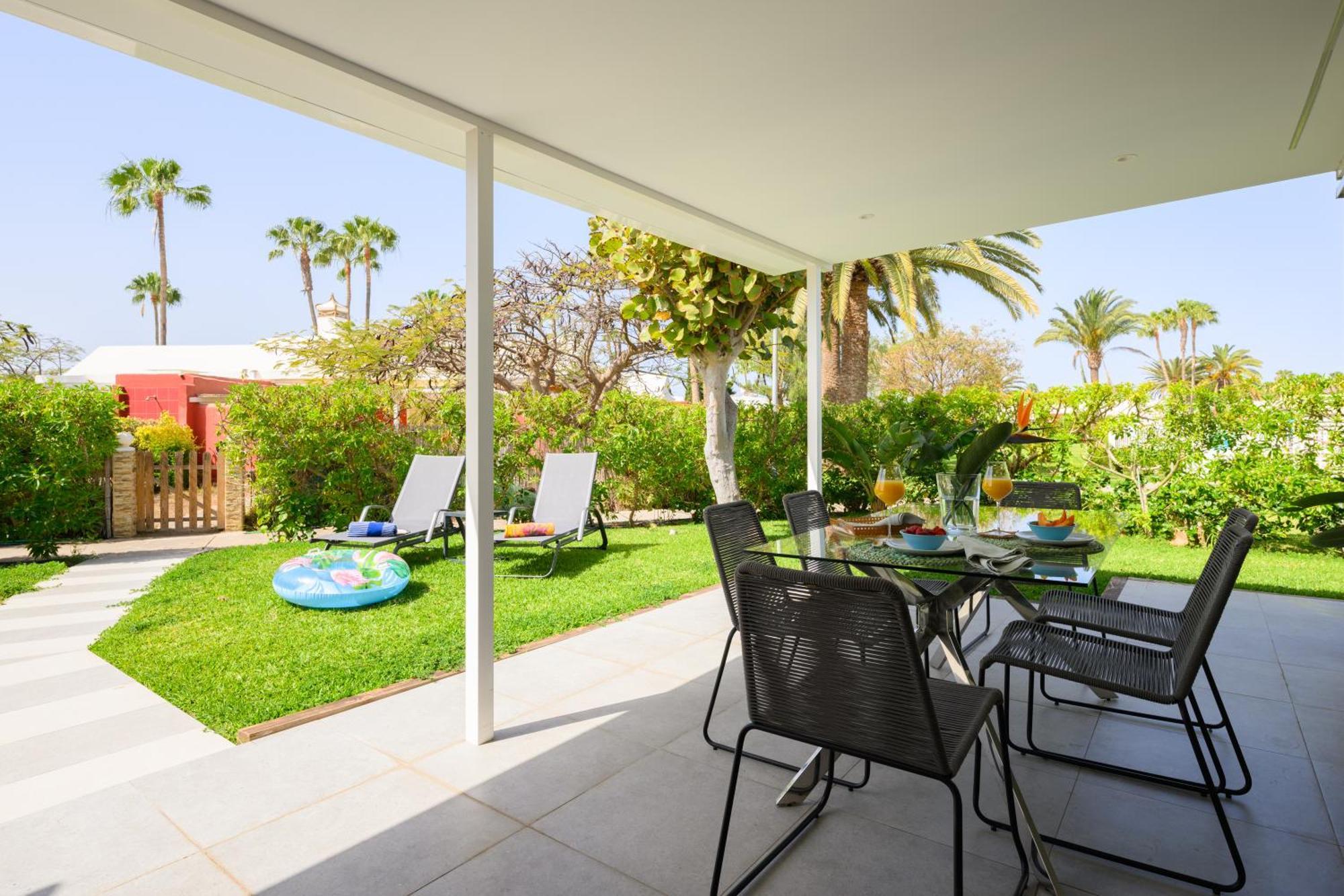 Villa Guerrero - Terraza Y Acceso A Piscina Comun