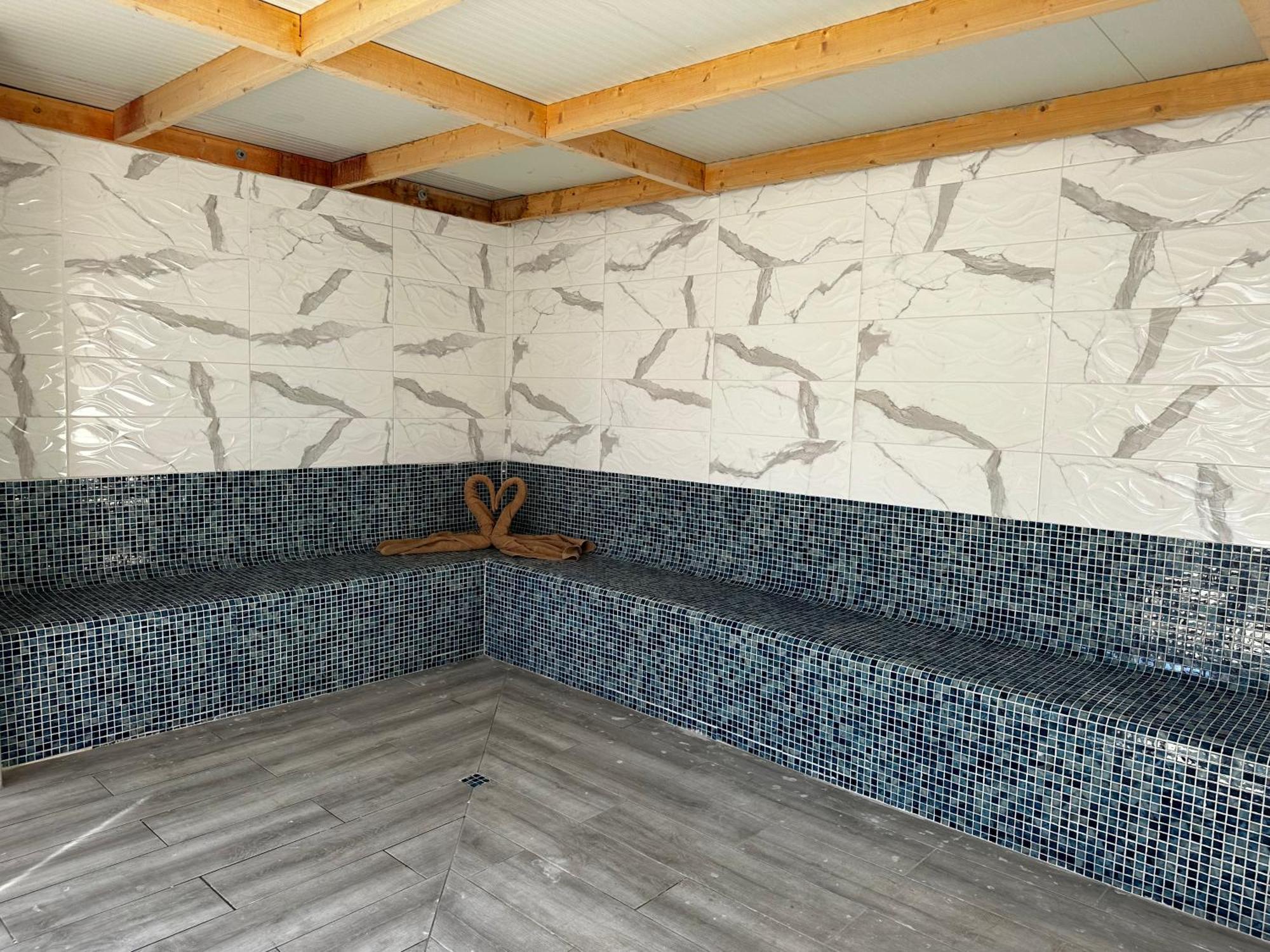 Paradise - Fkk Swinger & Nudist Couples Only Liefdeshotel 4*