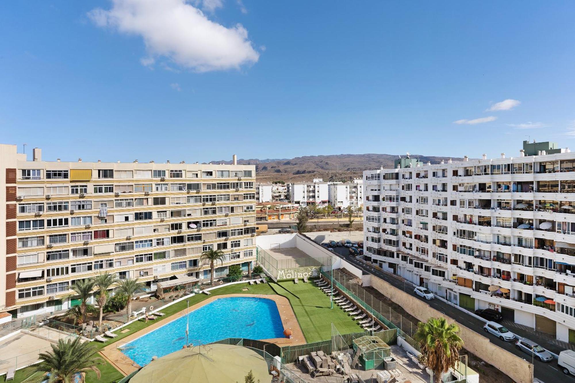 Apartament Molinos 735 *