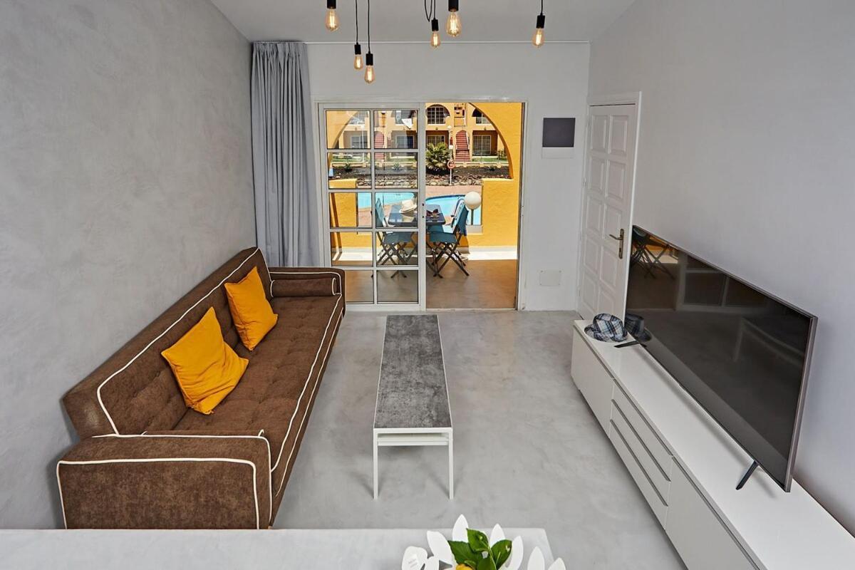 Stylish Tisalaya 40 By Pride * Maspalomas (Gran Canaria)