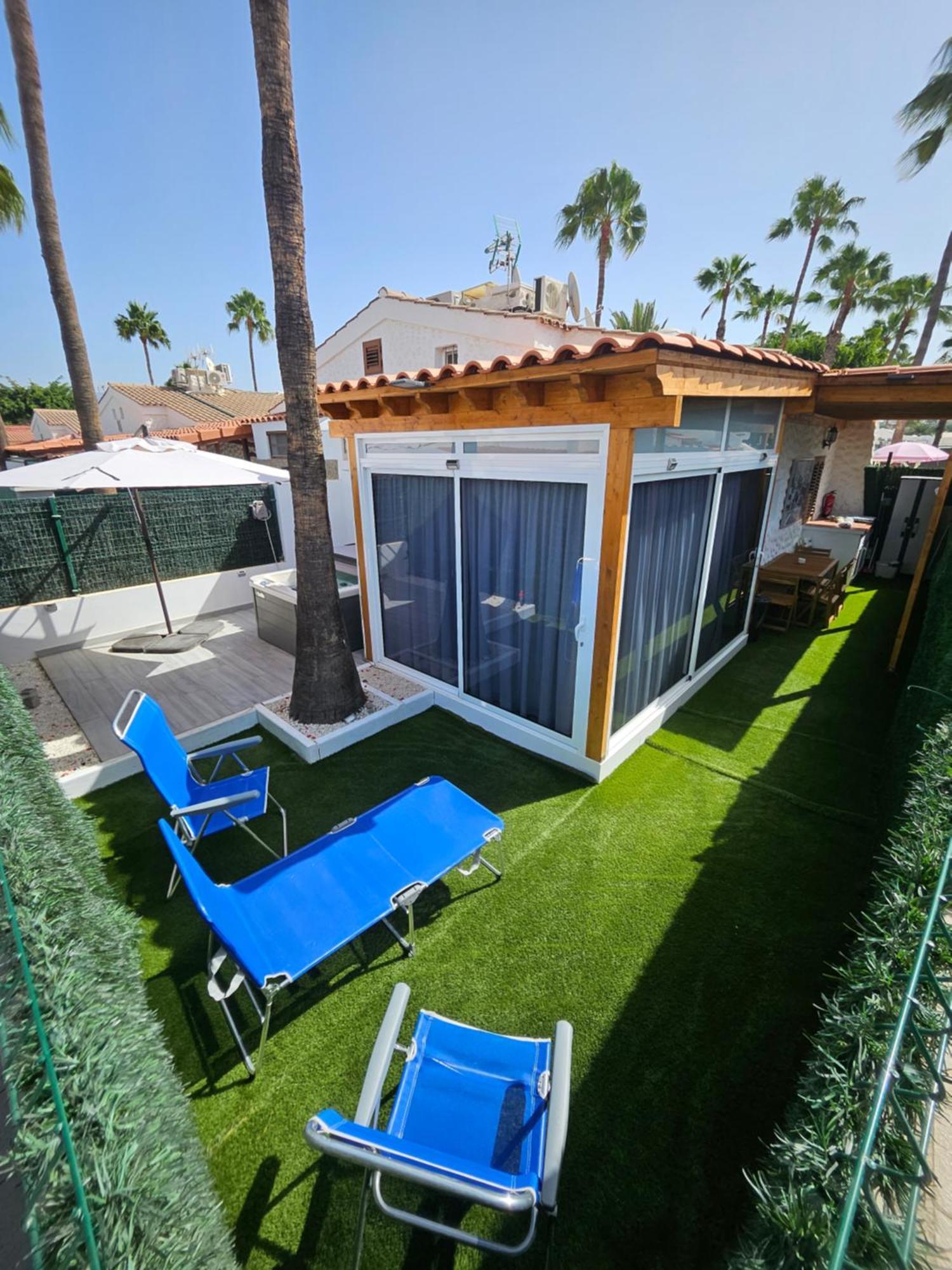 Luxury With Privacy And Jacuzzi Chalet Maspalomas (Gran Canaria)