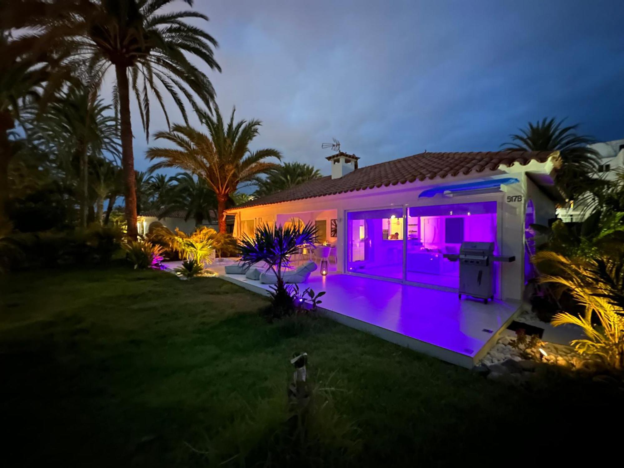 Sun Club P65 Premium Holiday home *