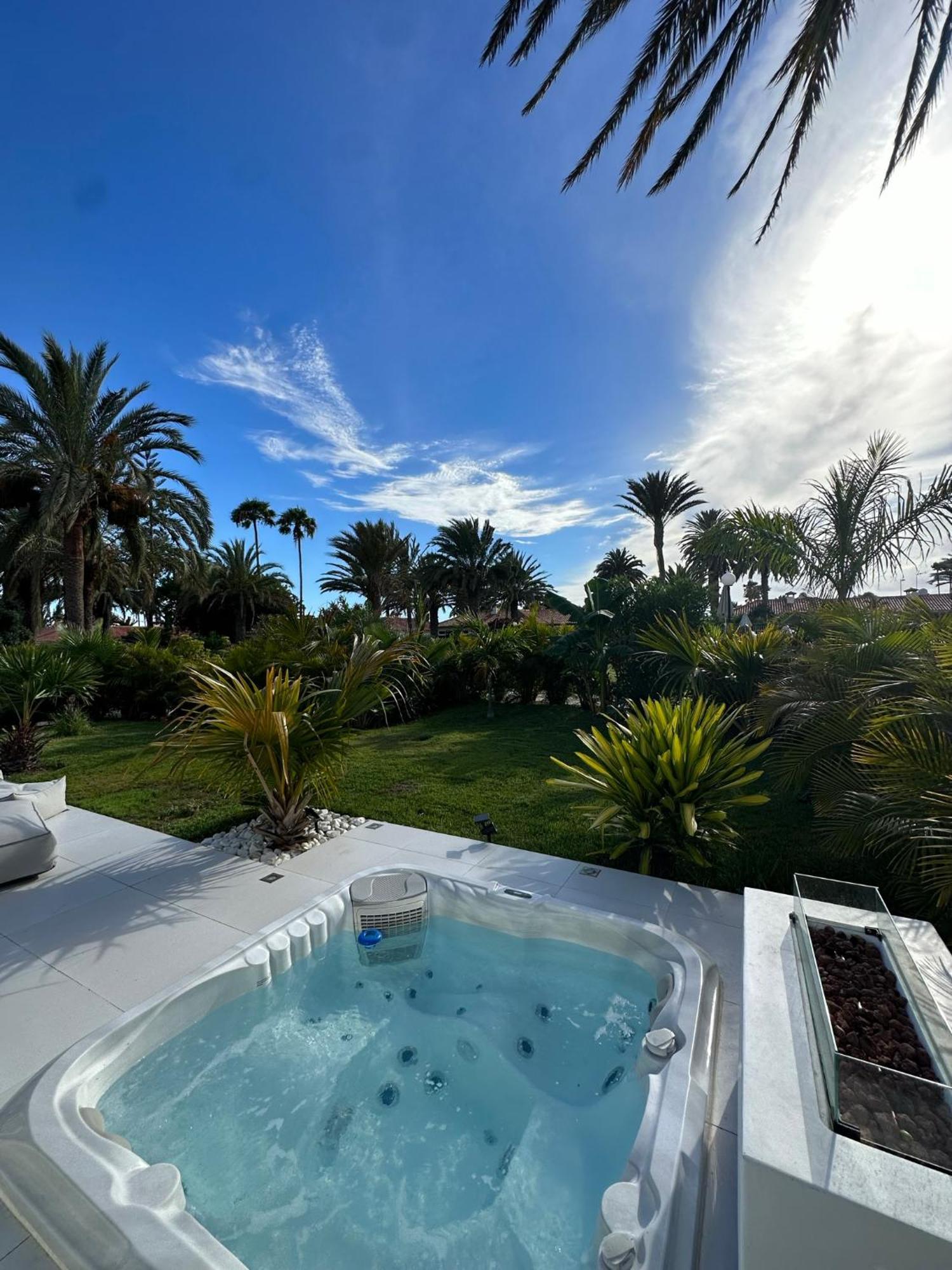 Sun Club P65 Premium Holiday home *
