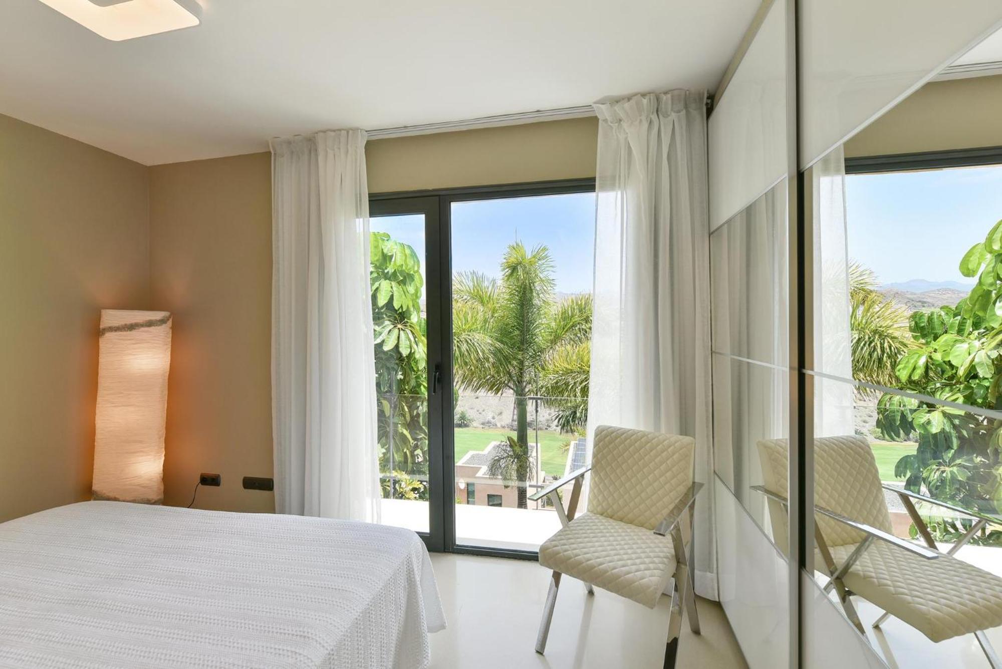 Lagos 31 By Villagrancanaria *
