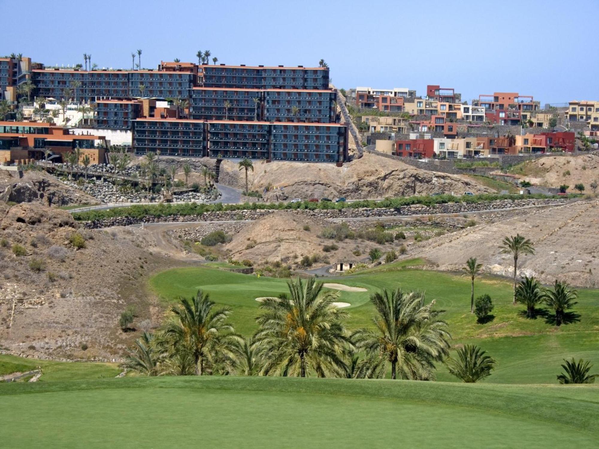 Lagos 31 By Villagrancanaria