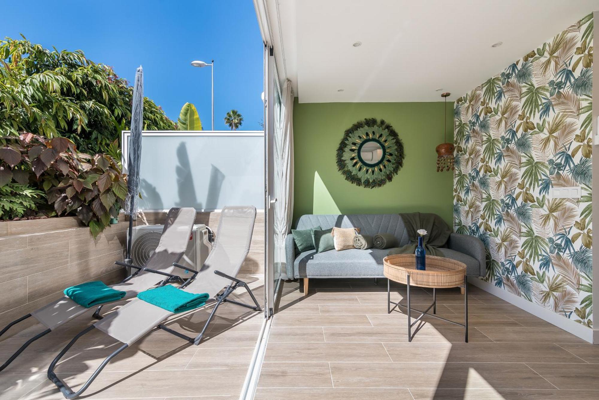 Apartment Home2book Stylish Tropical Terrace & Pool