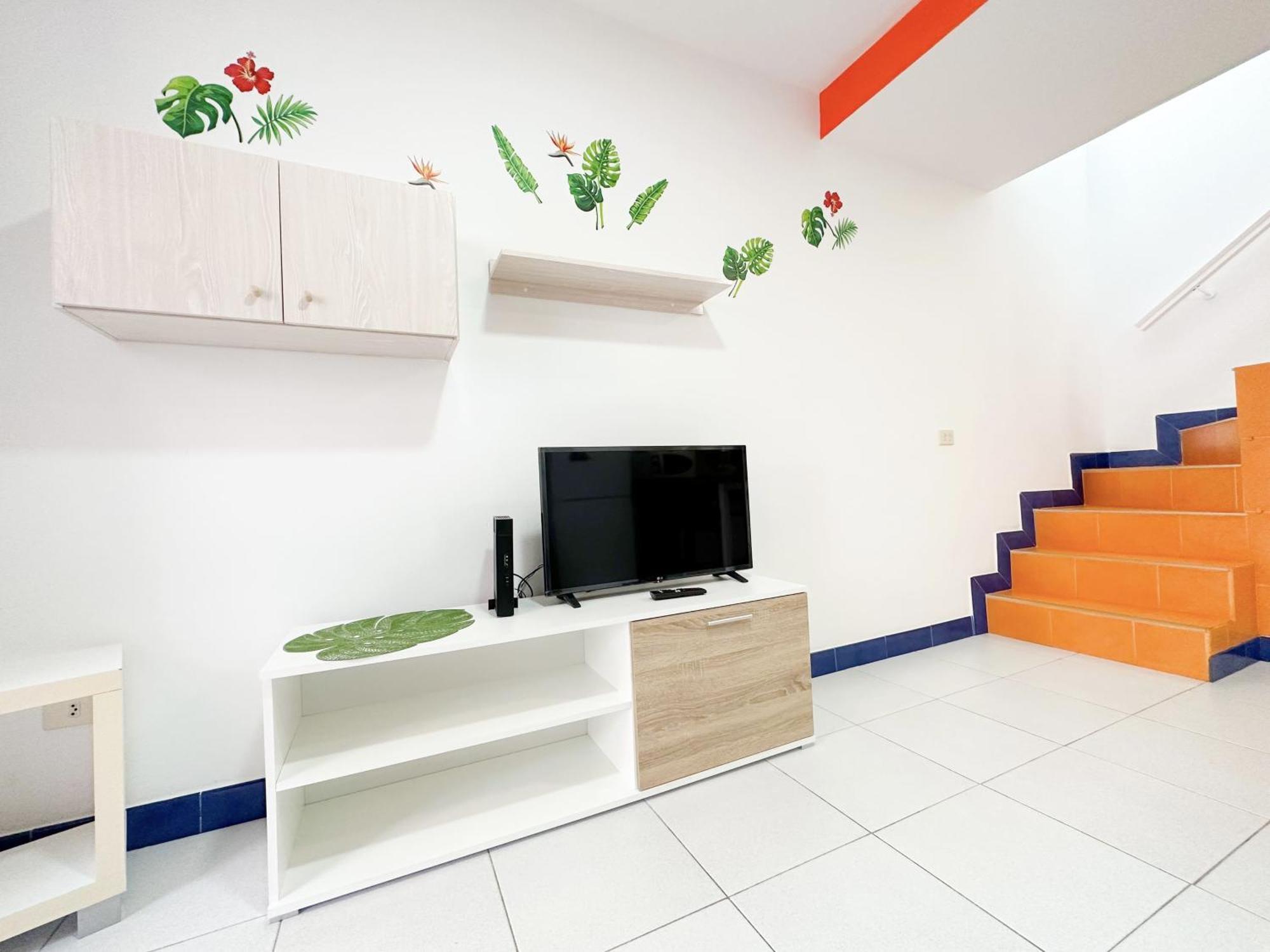 Oriana Playmar 224 *
