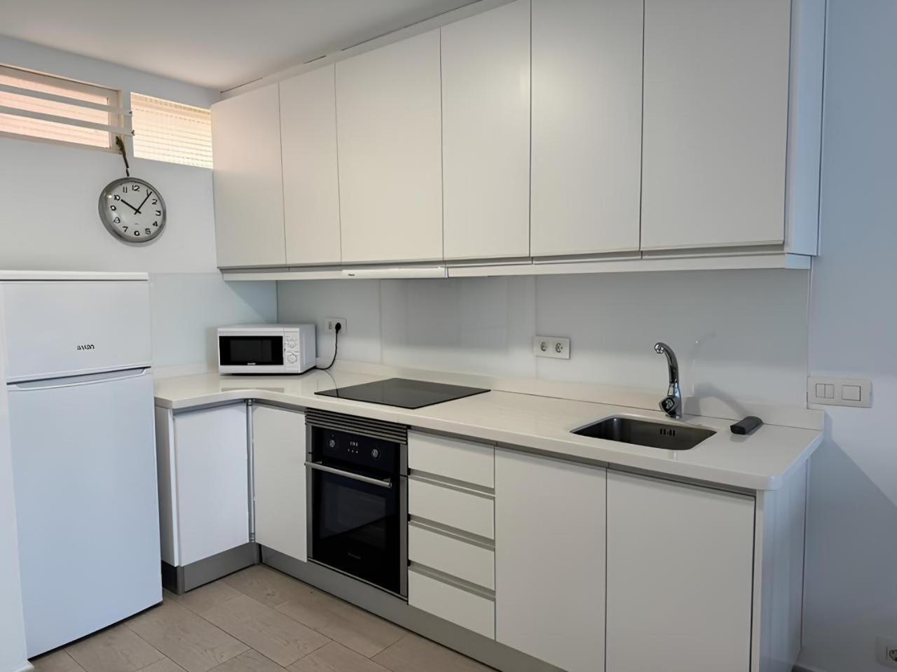 Estupendo Con Dos Apartment