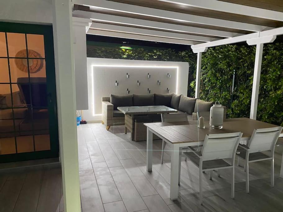 Luxury 2 Bedroom With Private Pool Holiday home