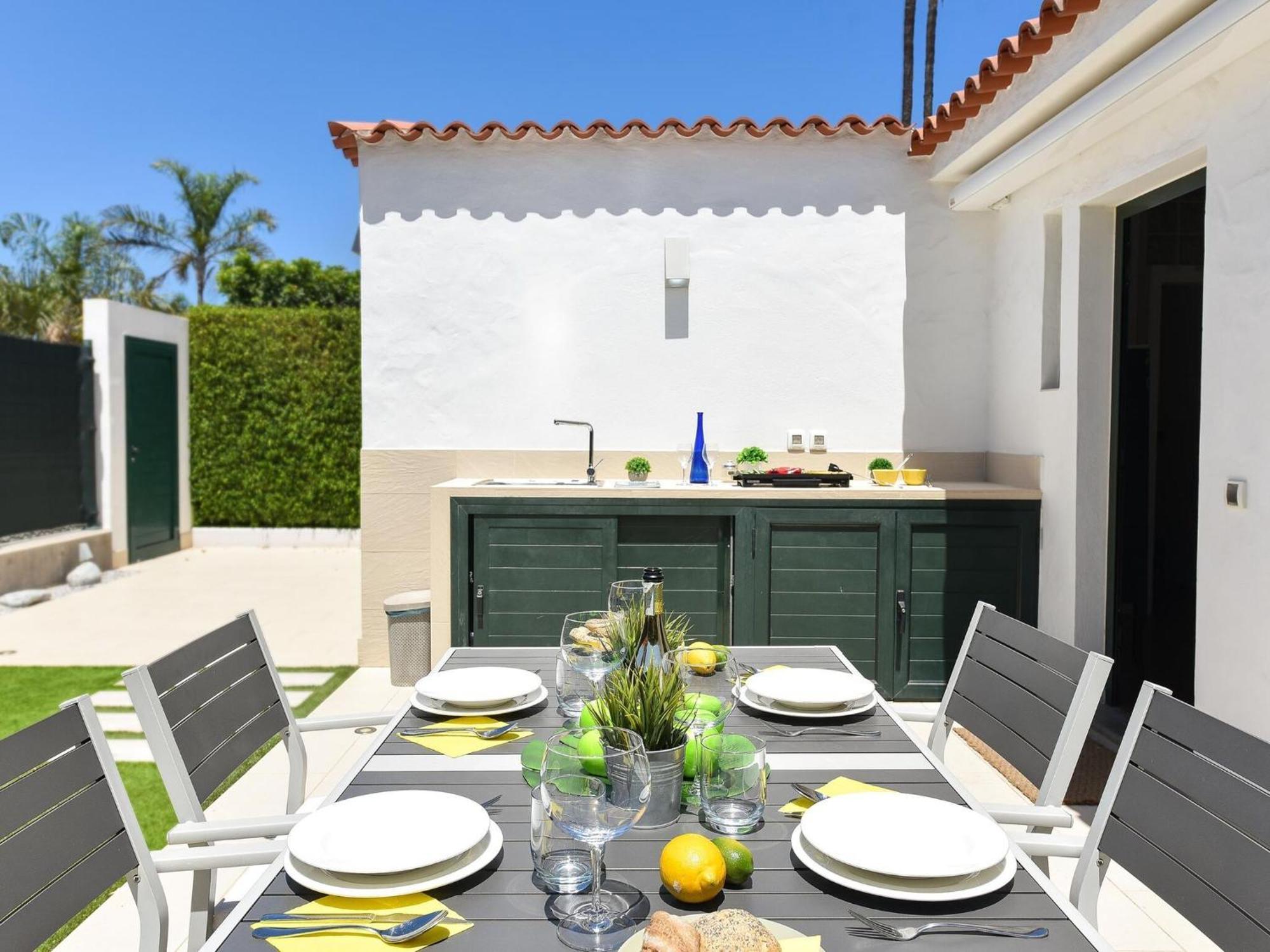 Central Bungalow With Communal Pool In Maspalomas Holiday home Maspalomas (Gran Canaria)