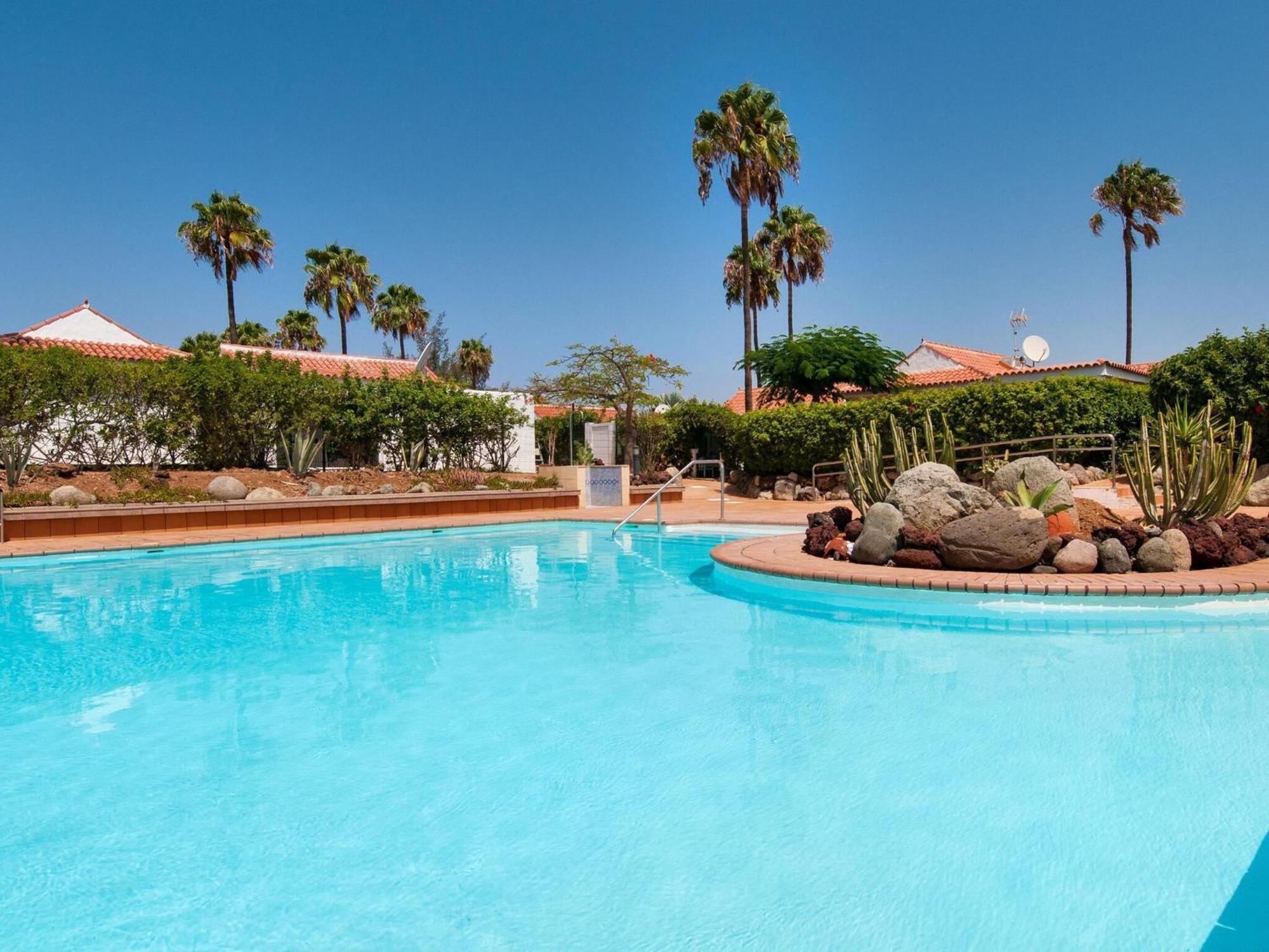 Central Bungalow With Communal Pool In Maspalomas * Maspalomas (Gran Canaria)