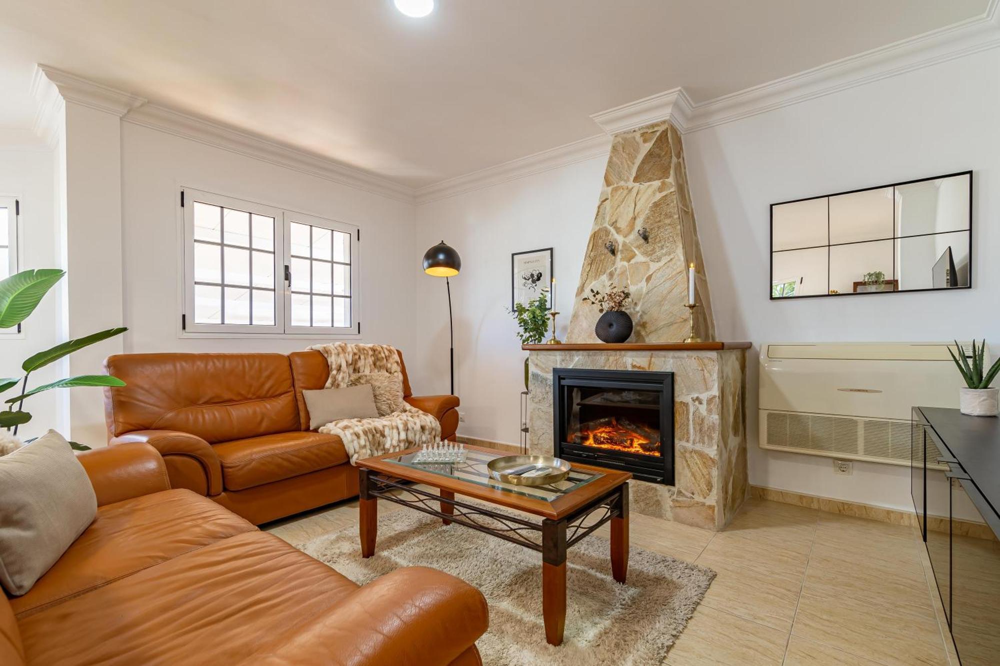 Canarian Holiday - Meloneras Hill Private Villa *