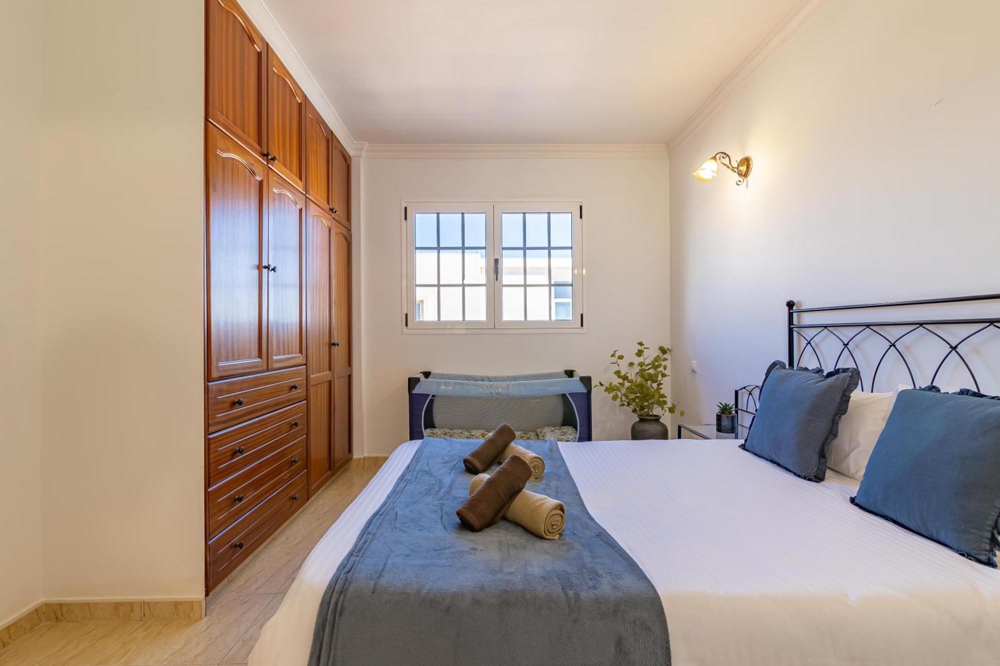 Canarian Holiday - Meloneras Hill Private