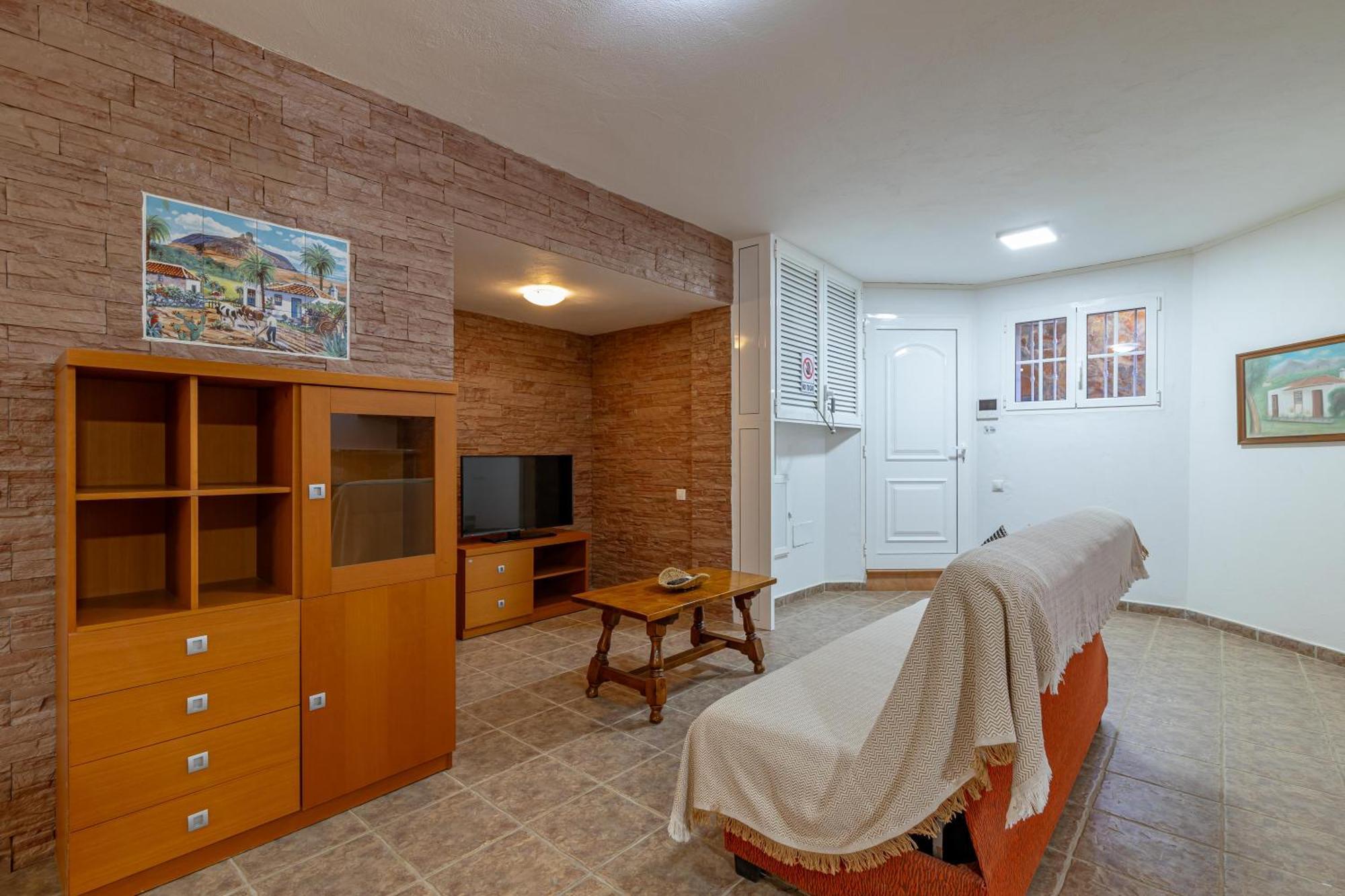 Canarian Holiday - Meloneras Hill Private