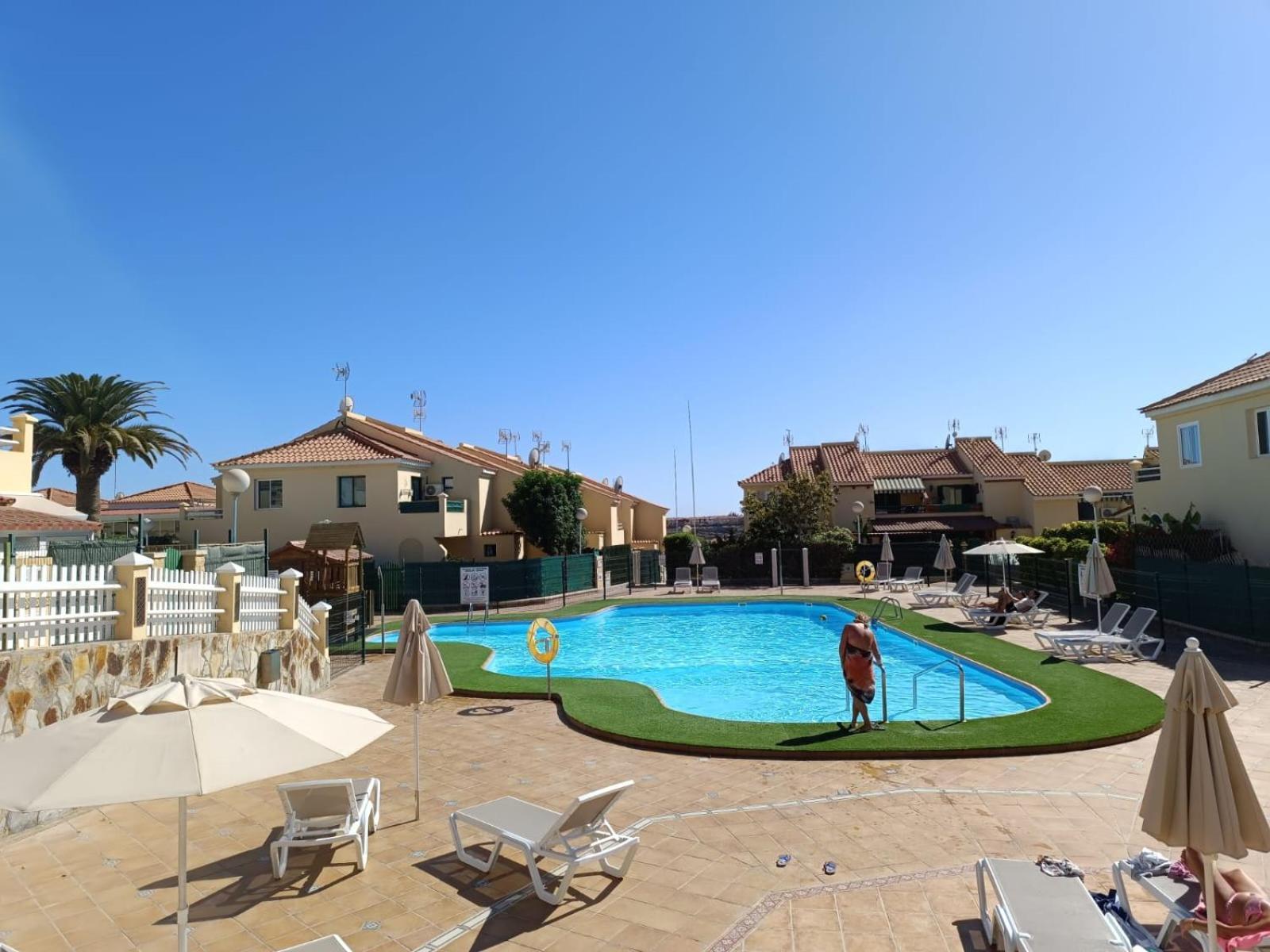 Vakantiehuis 1 Bedroom Sonemar 216 *