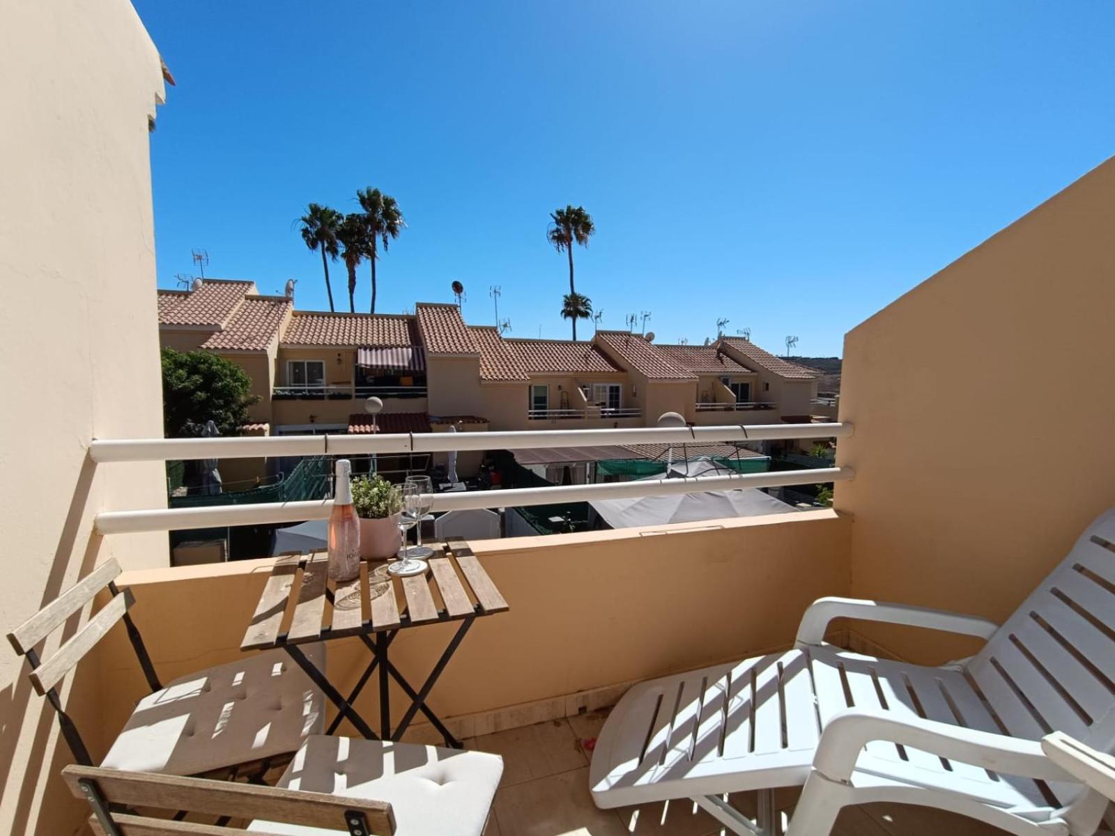 Vakantiehuis 1 Bedroom Sonemar 216 *